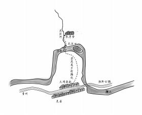 6月24日，新晃县龙溪路，这里是当地的古街，有学者认为这附近的敦厚堂，就是梁思成为林徽因每天抓药的地方。图/记者朱辉峰